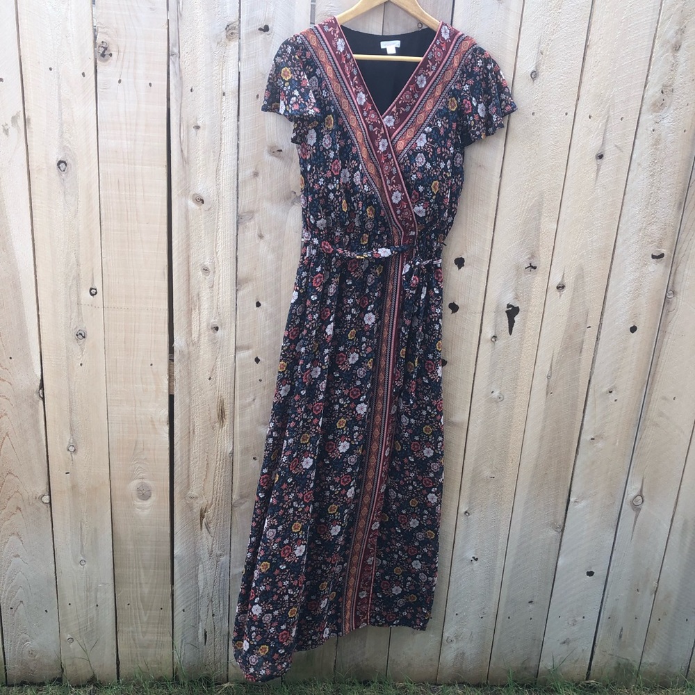 Xhiliration Floral Maxi Dress